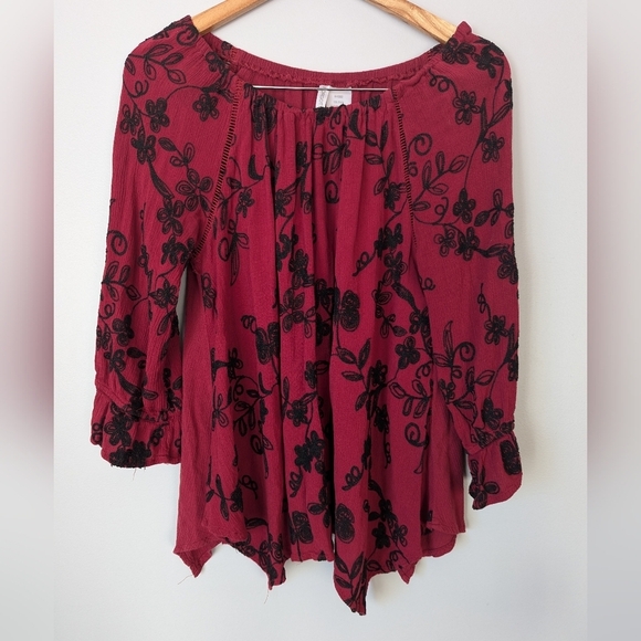 Forgotten Grace Tops - Forgotten Grace Red Embroider Off The Shoulder Women L Fairy Peplum Ruffle Hem